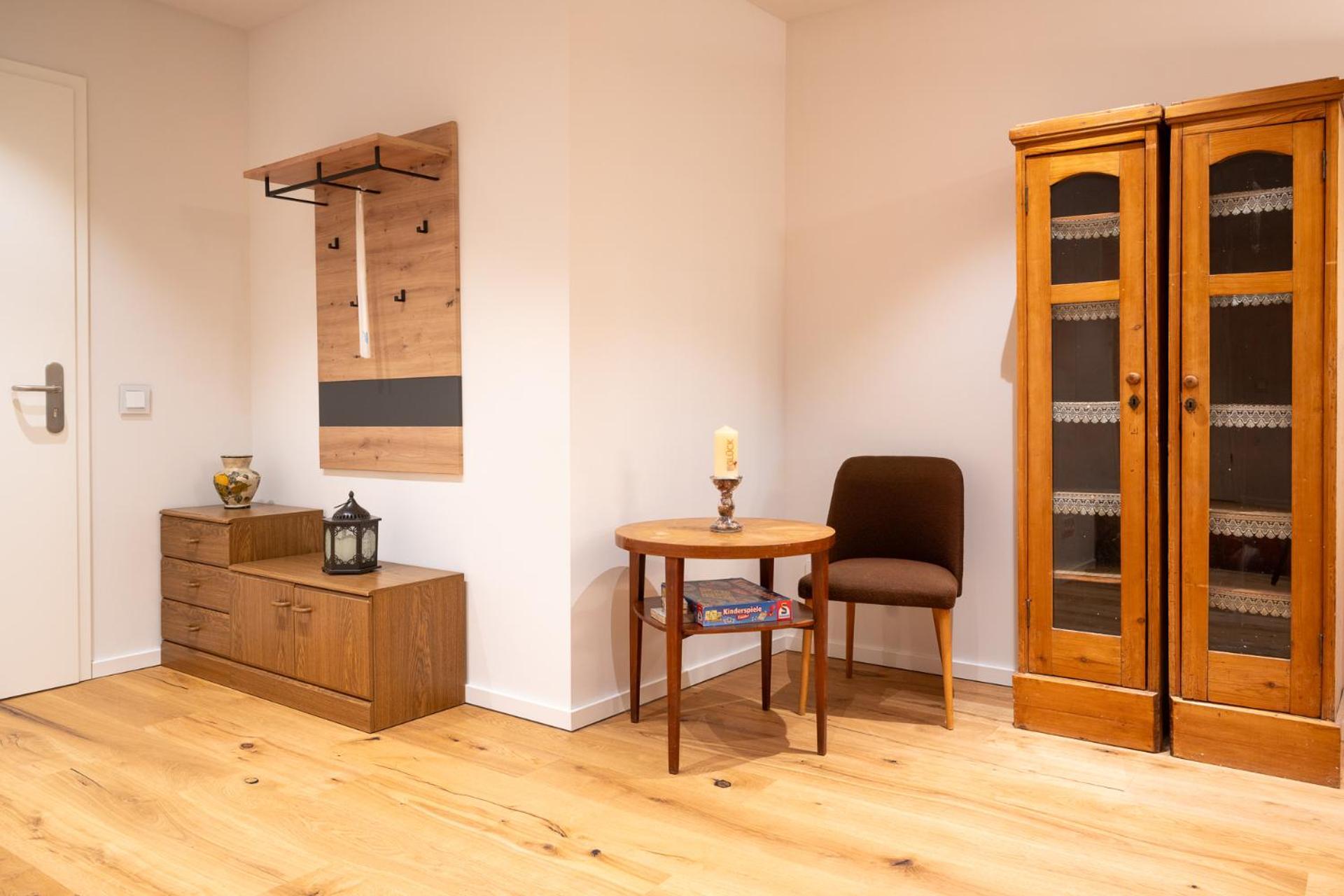 - Barrierefrei - Im Sanierten Gutshof Apartment