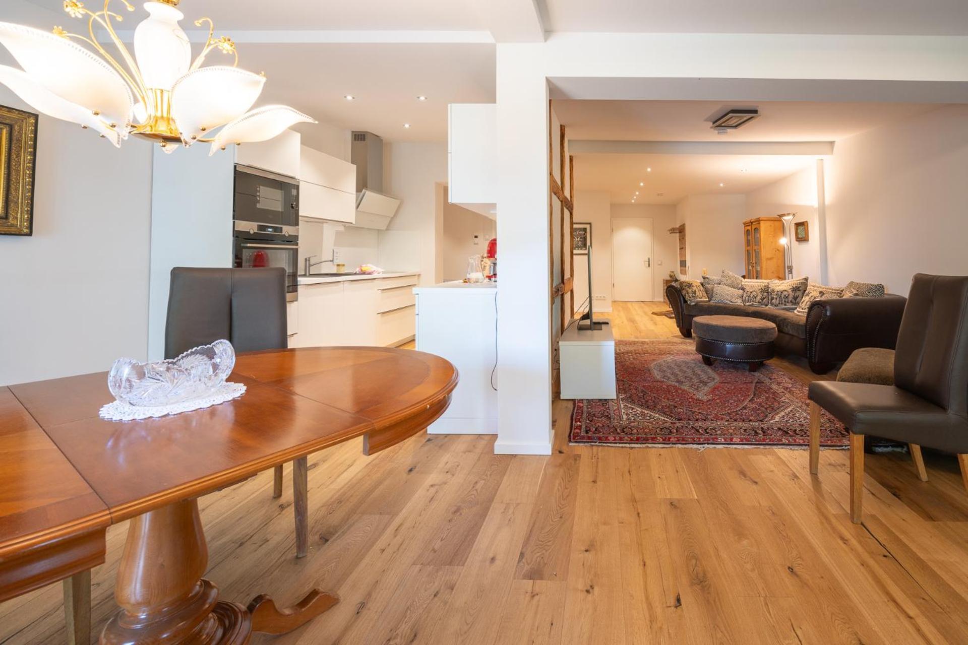 Apartment - Barrierefrei - Im Sanierten Gutshof *