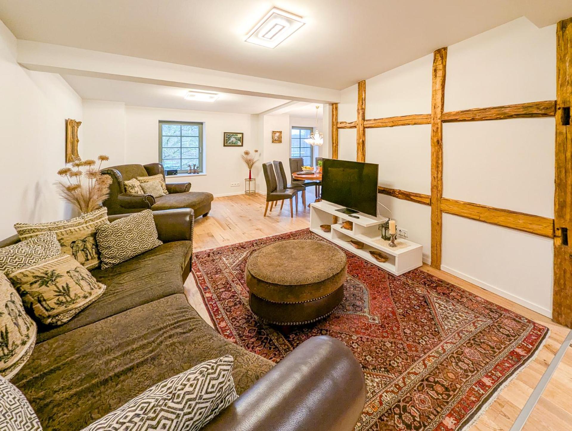 Apartment - Barrierefrei - Im Sanierten Gutshof